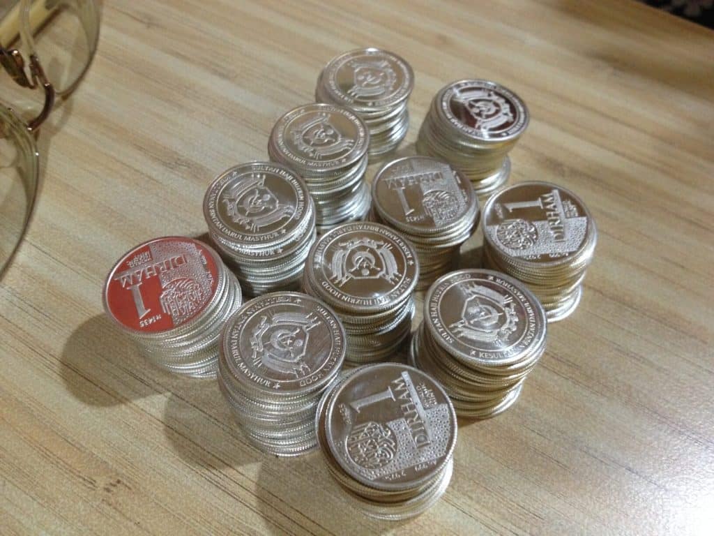 Inilah Alasan Mengapa Anda Berinvestasi Koin Perak Dirham via jawaramuamalah.com
