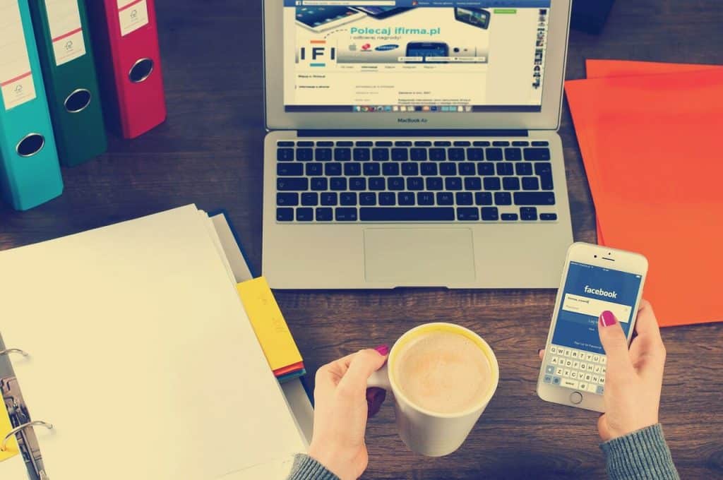 Software Perencanaan Keuangan untuk Komputer dan Ponsel Pintar