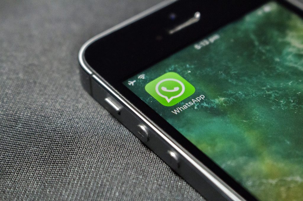 Apabila diblokir whatsApp Anda, mungkin kesalahan berikut ini pernah Anda lakukan. Tips membuka akun whatsapp yang diblokir sementara juga dibahas di sini.