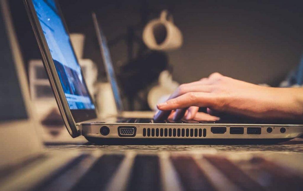 DNS Cloudfare dan VPN Gratis : Mana Yang Lebih Baik demi Keamanan?