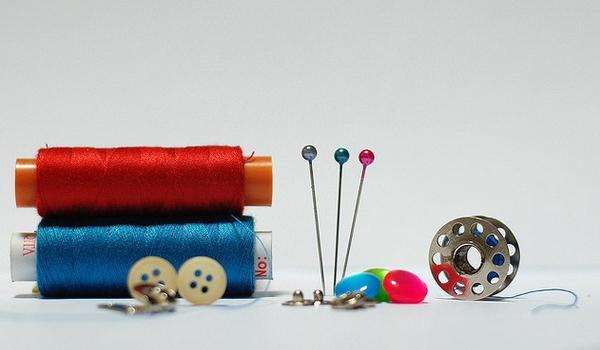 Cincin Emas Tersangkut di Jari? Ini Solusinya 5 September 30th, 2026 • Blog Situstarget Anda bisa menggunakan peniti atau jarum dan benang untuk melepaskan cincin yang tersangkut