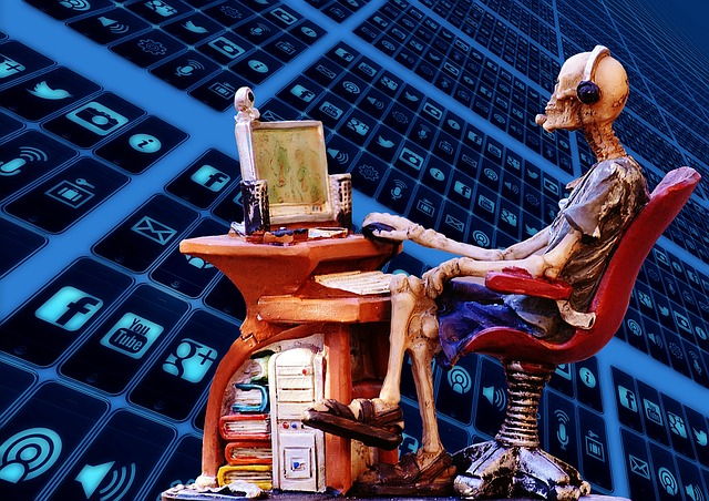 Tips Agar Alamat Email Bisa Dipergunakan Sepanjang Usia Anda 4 September 30th, 2026 • Blog Situstarget Jangan pergunakan kata-kata alay sebagai alamat email Anda