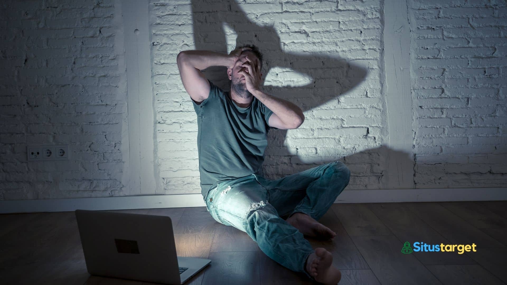 Inilah! 12 Cara Mencegah Cyber Bullying yang Wajib Kamu Ketahui 4 September 30th, 2026 • Blog Situstarget Jangan Membully Orang Lain