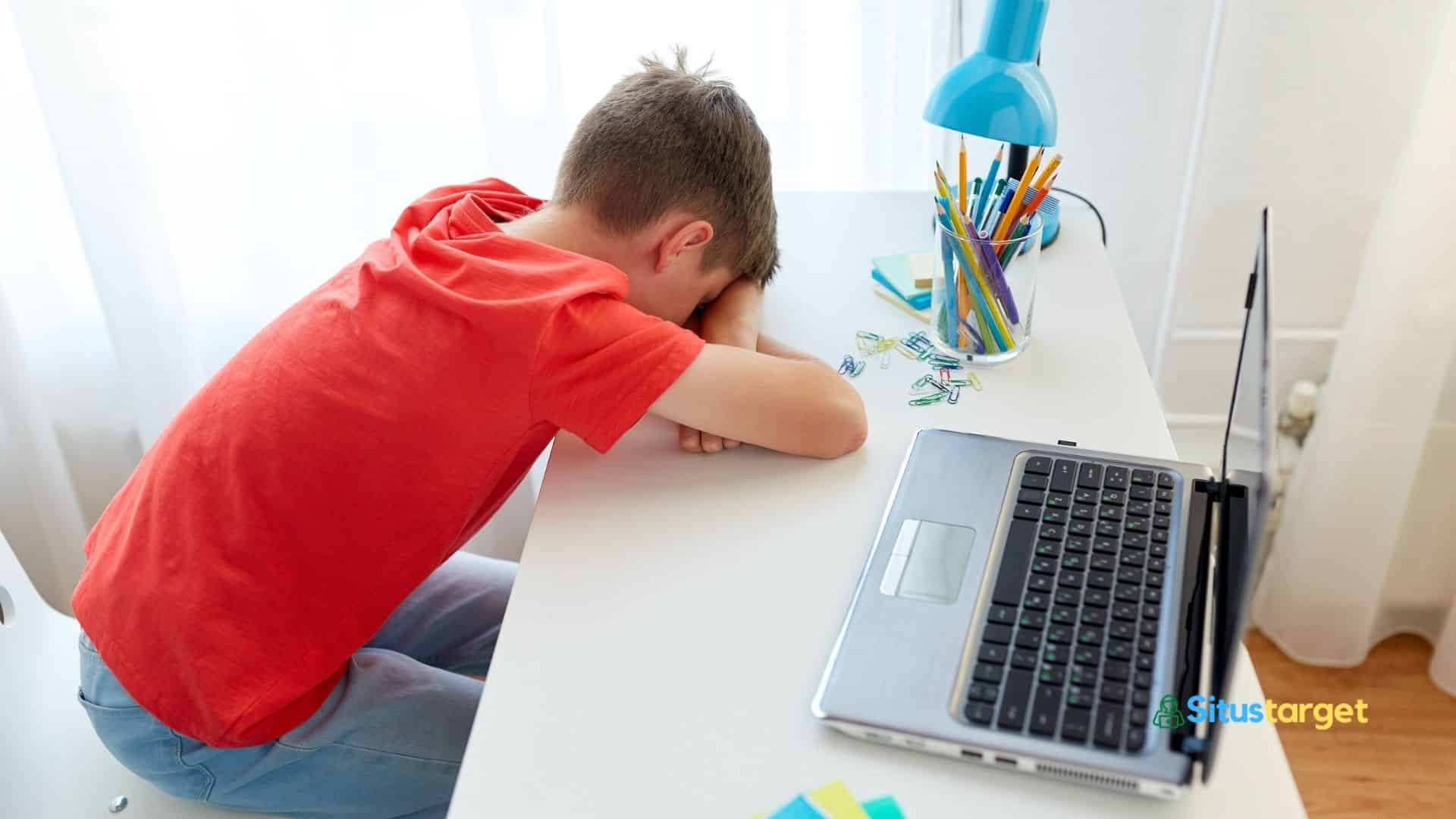 Inilah! 12 Cara Mencegah Cyber Bullying yang Wajib Kamu Ketahui 3 September 30th, 2026 • Blog Situstarget Lakukan Kontrol Privasi Akun Media Sosial